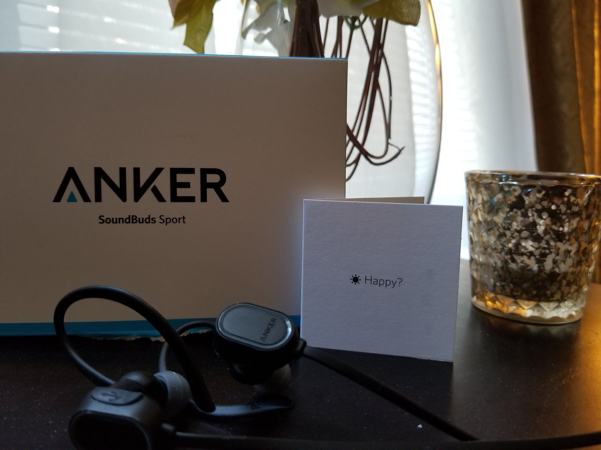 SharetheWinks's tweet photo. Big thank you to @AnkerOfficial for my replacement soundbuds. Excellent customer service. Cassie in customer support deserves a raise! https://t.co/NWYWYJjNBO