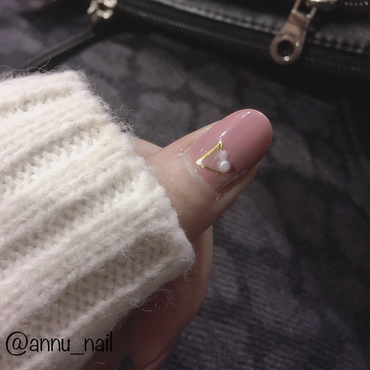 annu_nail's tweet photo. ちょっと前にしてたネイルです！
最近この色合いにすごくハマってて、お気に入り💕 https://t.co/ZXJk90BM8V
