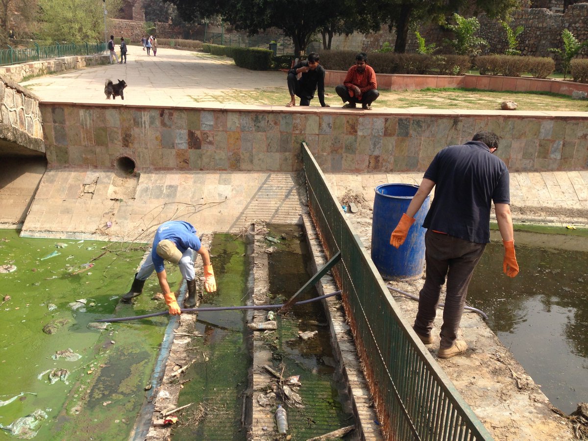 newdelhirising's tweet photo. [HAUZ KHAS LAKE RESTORATION]
Besides launching floating wetlands that will help clean #HauzKhasLake, the inlet channel to the #lake is also being cleaned and a #wetland system is being created, acting as a natural filter for the incoming water.

#EvolveEngineering
#NewDelhiRising https://t.co/OyL80E0EZ7