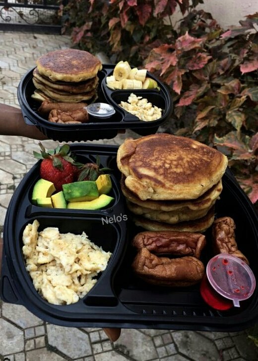 NwaBabyOne's tweet photo. Hey my Abuja people.
So I'm starting a Breakfast Food business.
A pack of Pancakes, Sausages, Eggs and Fruit. It goes for 2k(without delivery)
I'd appreciate if you guys could RT. https://t.co/4lWEZZCTzK