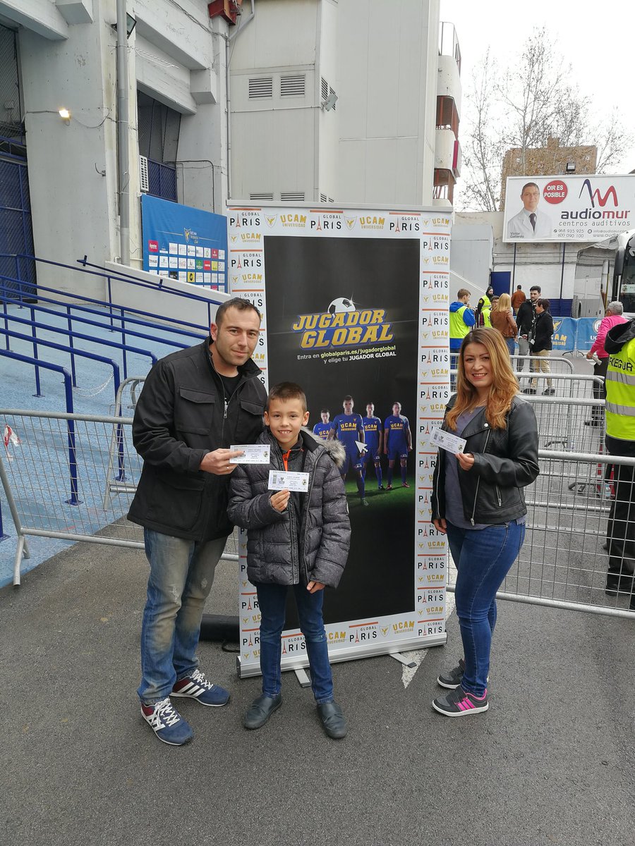 desguaceparis's tweet photo. Los ganadores de las entradas ya han pasado a recogerlas y van a disfrutar de un interesante #UCAMLinense . ¡Enhorabuena! https://t.co/c872P7RMk0