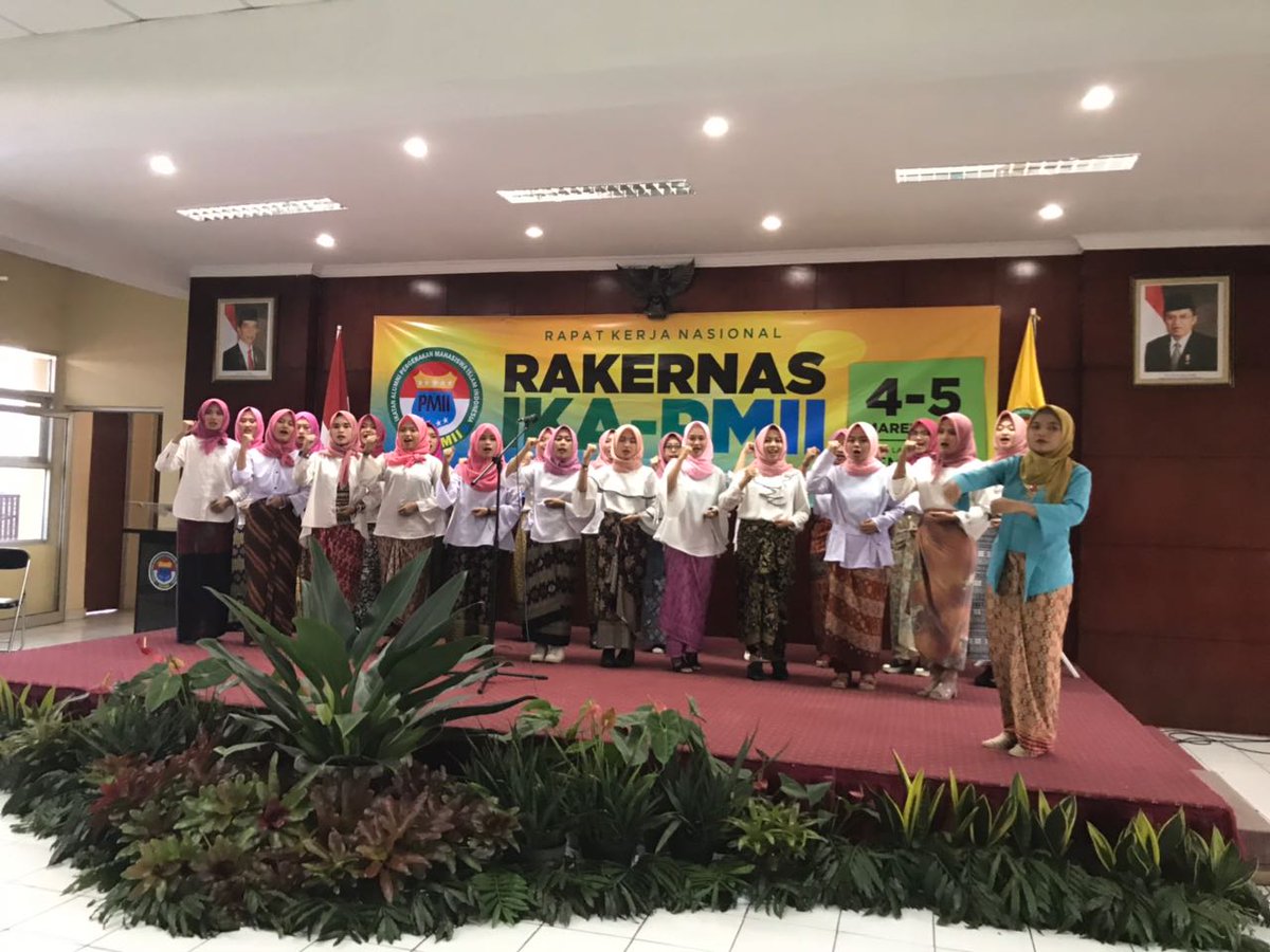 Selamat RAKERNAS IKA-PMII semoga menghasilkan rekomendasi dlm rangka membangun Bangsa...👍

#RakernasIKA_PMII 
<a href="/cakimiNOW/">A Muhaimin Iskandar</a> <a href="/PBIKA_PMII/">PB IKA-PMII</a> <a href="/hanifdhakiri/">MHD</a> <a href="/pbpmii_official/">PB PMII</a> <a href="/PMII_News/">PMII</a> <a href="/imam_nahrawi/">Imam Nahrawi</a>