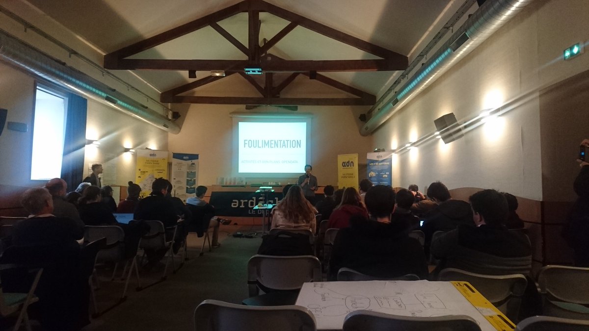 domiduplan's tweet photo. La présentation est un succès surtout sur la #foulimentation :-D #hack07 #Hackathon https://t.co/YpyllWX2SN
