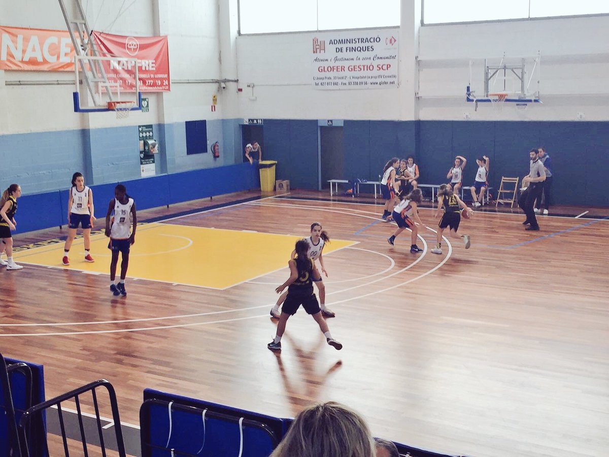 ASRBasketAlmeda's tweet photo. 🏀 #IF3ALM 56 - @CB_Granollers 55

Emoció, treball i esforç per part dels dos equips al llarg dels 40' que ens porten a un final de partit vibrant!!

#goAlmeda #jornadaAlmeda #basketAutèntic https://t.co/Xvrh5ZDHP7