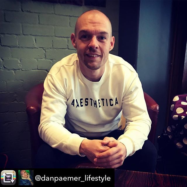TeamAaesthetica's tweet photo. That sharp crisp look! ⚪️ @danpaemer_lifestyle wearing our Fresh Pullover in Snow (how appropriate...) ⚪️
#aaesthetica #fitness #fitfam #fitspo #instafit #health #nutrition #performance #gymfit #gym #motivation #aesthetics #muscle #progress #alwayswo… https://t.co/h9qT1bi6NL https://t.co/JPN3cVHqrc