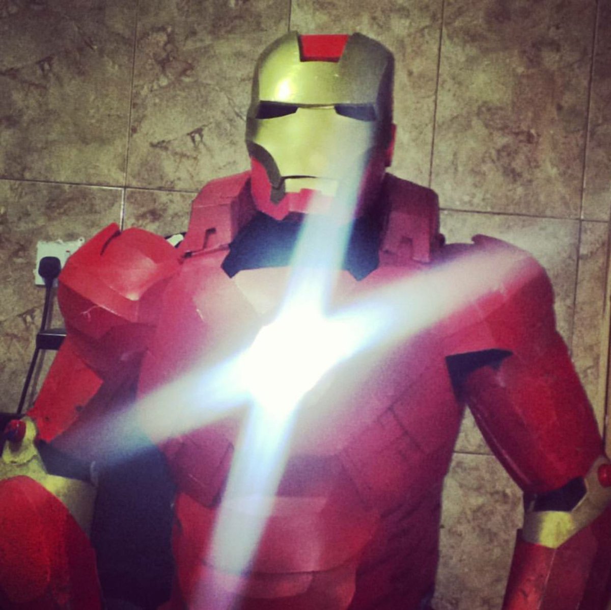 SagirCarpenter's tweet photo. Hi Guys. I am Sagir Carpenter and I live in northern Nigeria.  sometimes I make props and costumes
#WeAreNigerianCreatives https://t.co/3dtQni1odh