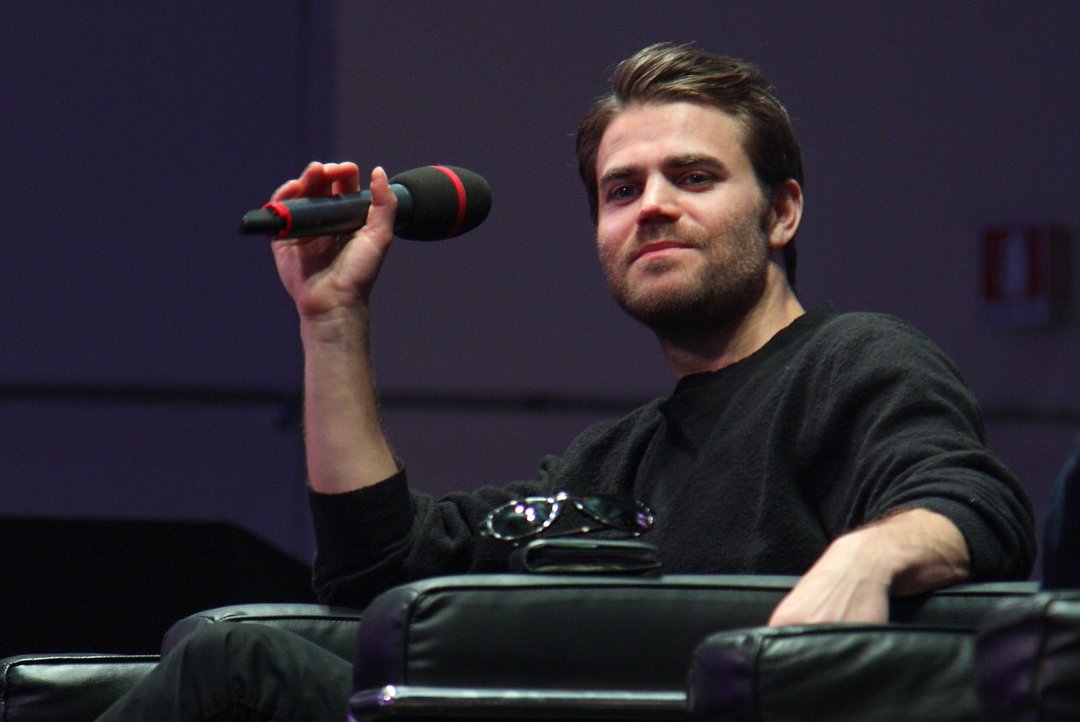 OriginalsDaily1's tweet image. 📸| Paul Wesley at the Convention #GoodbyeCon in Milan,Italy. 🇮🇹