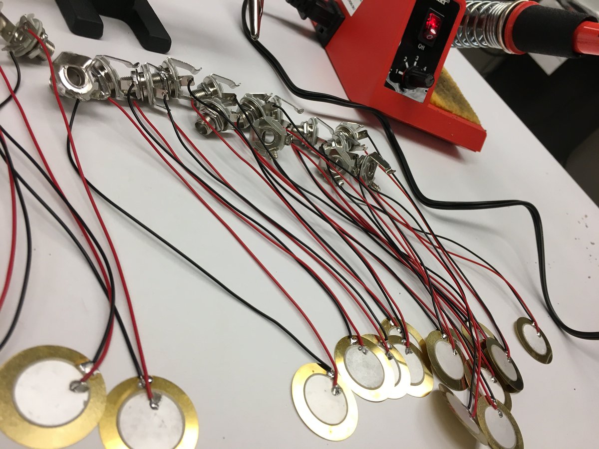 nathan_botts's tweet image. Sometimes music education requires soldering. Simple piezo pickups for DIY musical instruments. #mused #MusicEd #STEMed #STEAM #whatifmusiced @ASUMusicEd