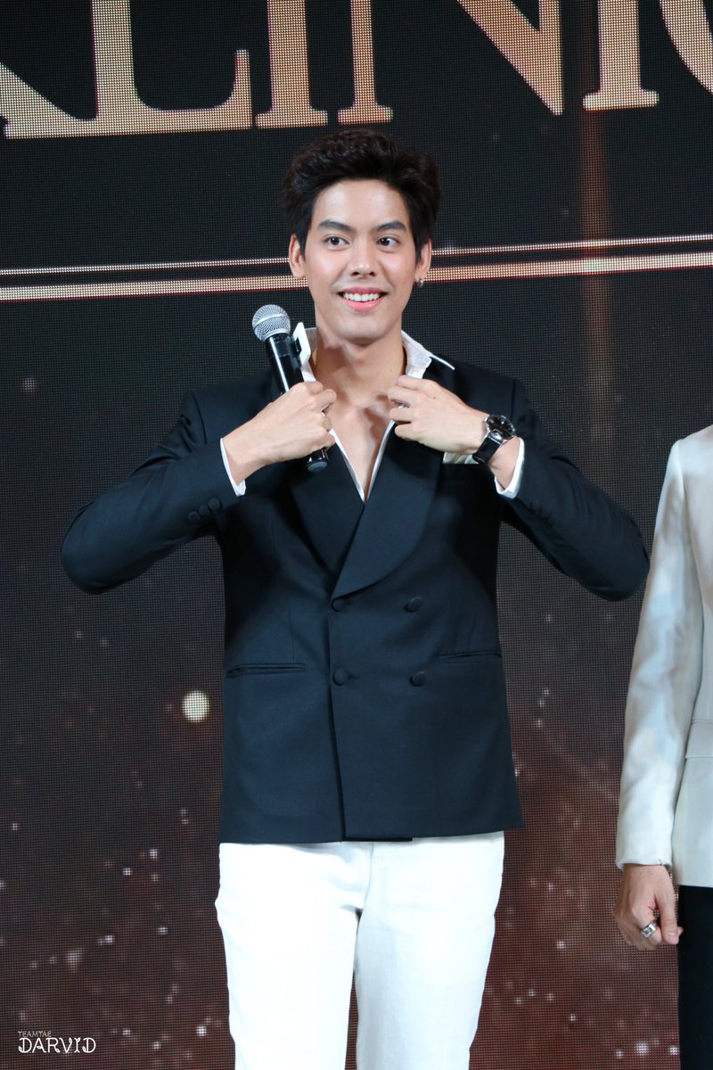 รู้สึกวันนี้ข้างในอากาศจะร้อนๆ 🔥
#เต้ติสชีวิตโลเทค
#อะไรอะไรก็ตี๋
#เต้ตี๋ชู้รักเรือล่ม
#teamtae_darvid