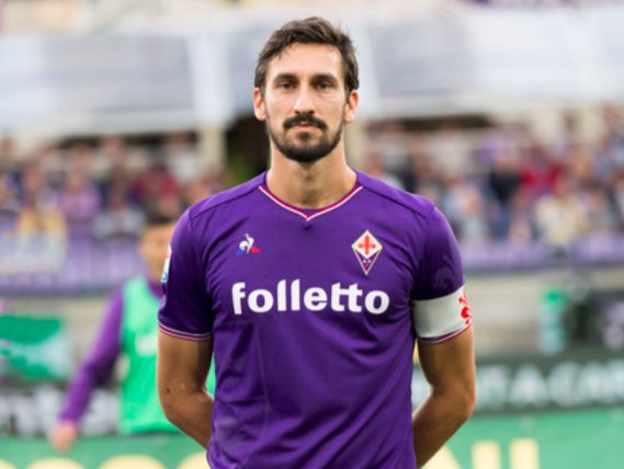 Sporf's tweet photo. Our thoughts are with the family &amp; friends of @ACFFiorentina captain Davide Astori. 🙏

Who has tragically passed away in his sleep, at the young age of 31. RIP. 🌹 https://t.co/uub5zqeiSI