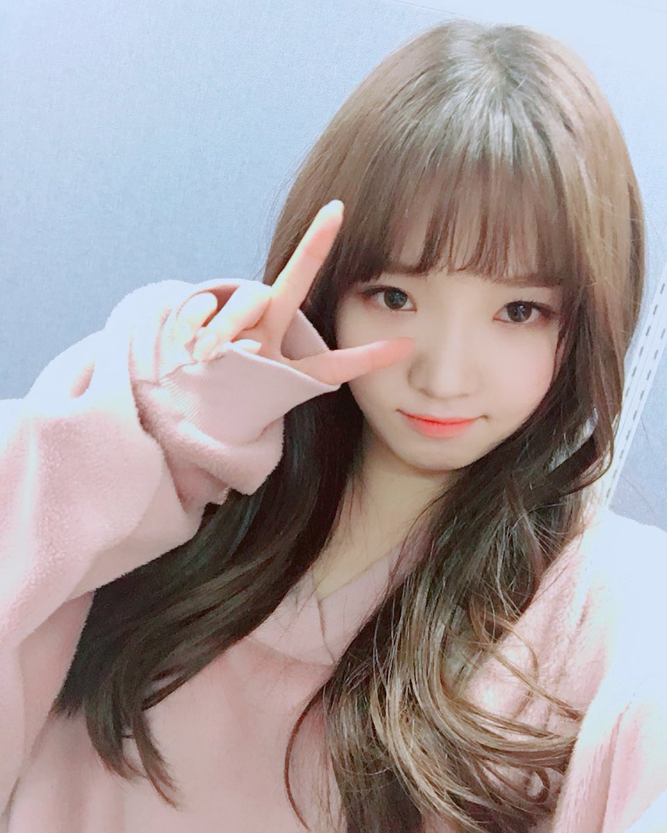 fromis_9Global's tweet photo. [TRANS] 180304 fromis_9 Official Instagram Update

Did you enjoy today's King of Mask Singer?! I have work hard + had a lot of fun when filming!
# #Jisun #KingofMaskSinger #Letsmeetagain #nextweek #inour #미futuretoo #♥︎
https://t.co/M4teh2mZev

#프로미스나인 https://t.co/JClz8QpXib