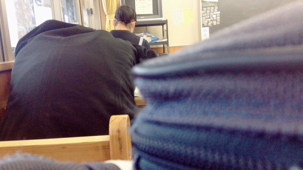 naoki_mik's tweet photo. この席も明日で終わるとか禿げるは https://t.co/e03GvTssei