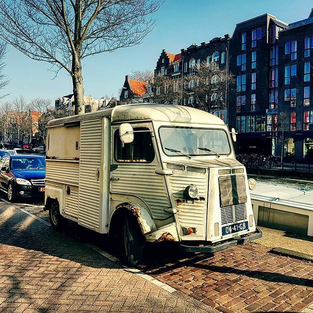 Mysterons's tweet image. #Citroen #typeh #Amsterdam ift.tt/2CW9nIB