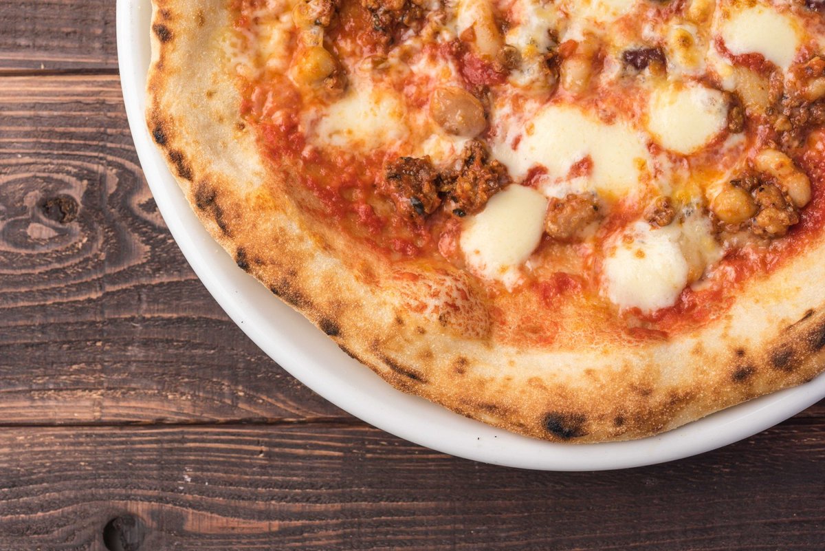 thebuggy_'s tweet photo. Pizza🍕Chili con carne
￥1,300-

#thebuggy #buggy #buggyart #design #art #eat #music #bar #dinner #pizza #chiliconcarne #omotenashi #omotenashi株式会社 https://t.co/5ldKTE4z6N