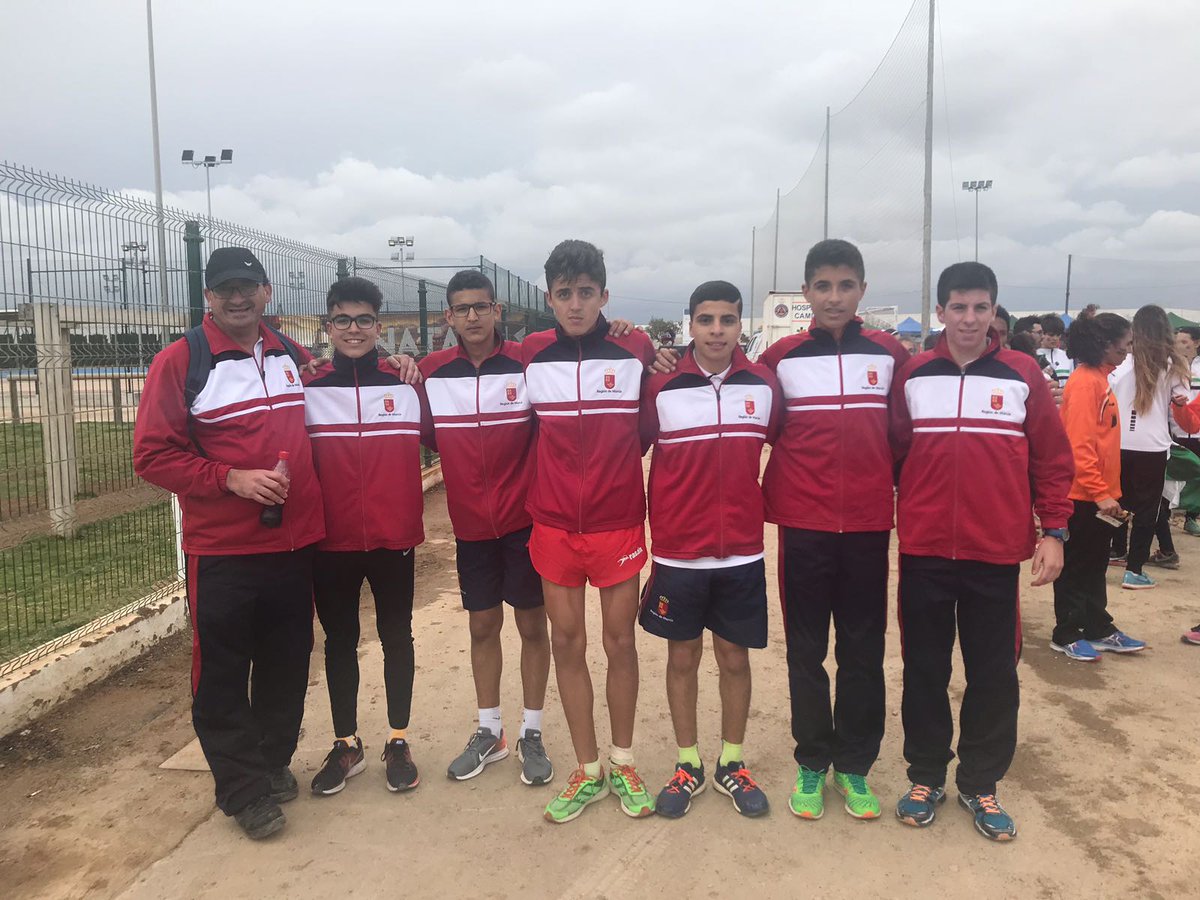 Culmina el Cto. de España de Cross en San Pedro del Pinatar con un hecho histórico para nuestro atletismo. El equipo Sub16 masculino, subcampeón nacional 🇪🇸👏👏👏