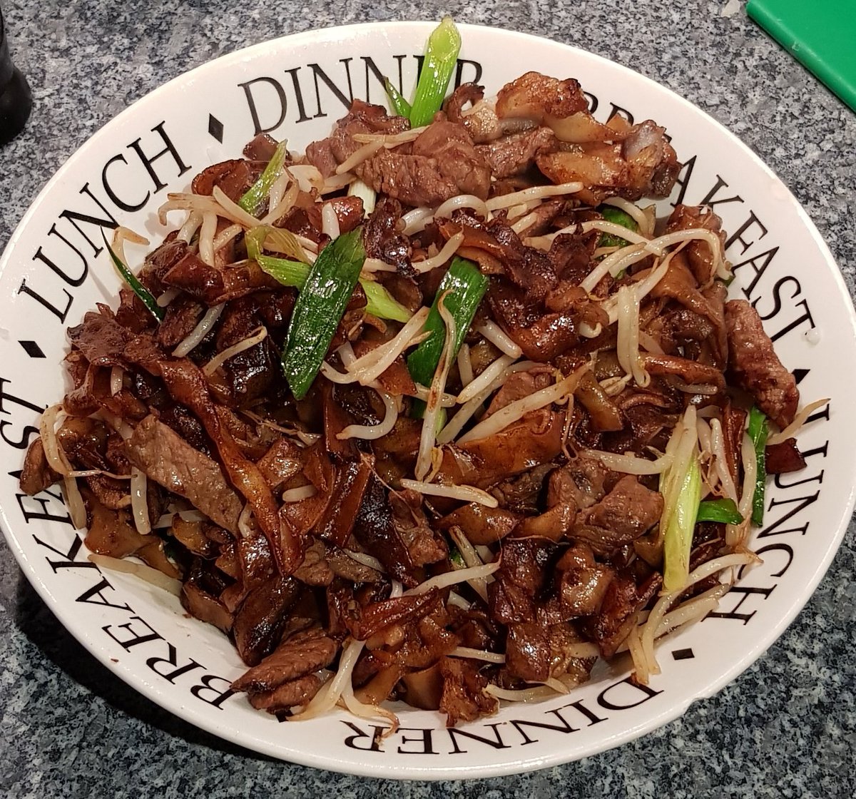 DannyLuuLondon's tweet photo. #beefhofun #hofun #chinese #chinesefood #yummy #homemade https://t.co/zk1BR4Z1Yg