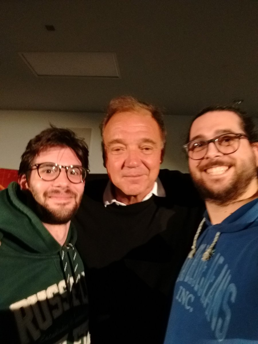 cippo_twit's tweet photo. We just met @guypratt at @bassguitarshow https://t.co/dCtpJyjGJ9