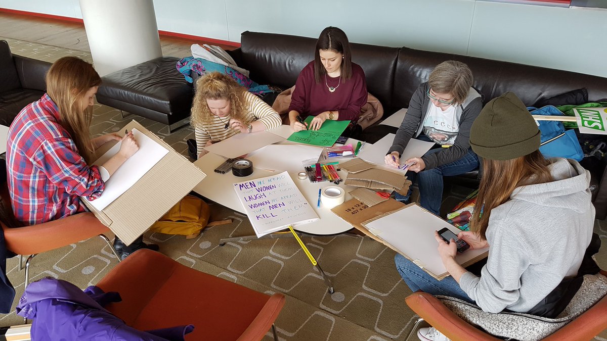 AmnestyLDN's tweet photo. We've made our placards and now we're off to the #March4Women! https://t.co/C8Pzep6Qpv