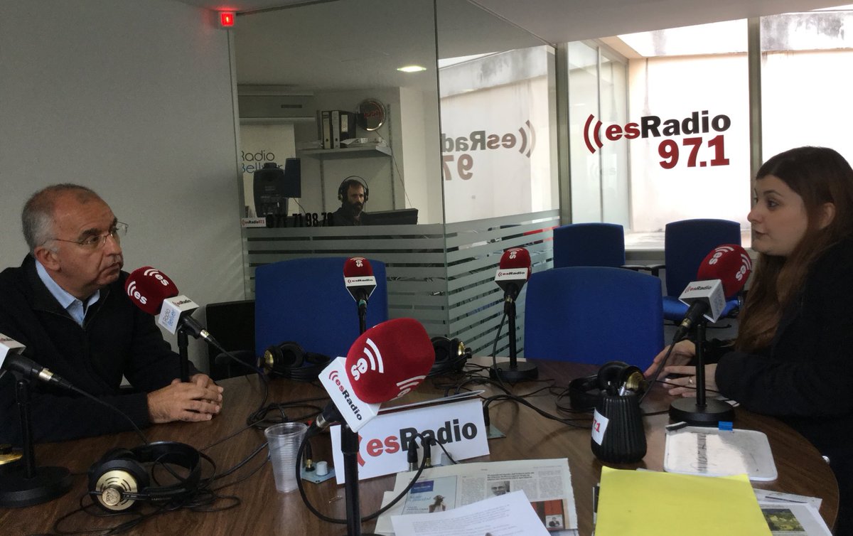 esRadioBaleares's tweet photo. La #HuelgaFeminista8M “no entiende de ideologías, es contra el patriarcado”, @AinaDiazV
vs #JMato, “la #HuelgaFeminista es un circo sin sentido”.
‘Cara a cara’ 🎙https://t.co/G6cc1Xo6sz💻 📱
@esRadio971 #AlaCarta📻y también en @esDigital971 https://t.co/f5HX0u85a4