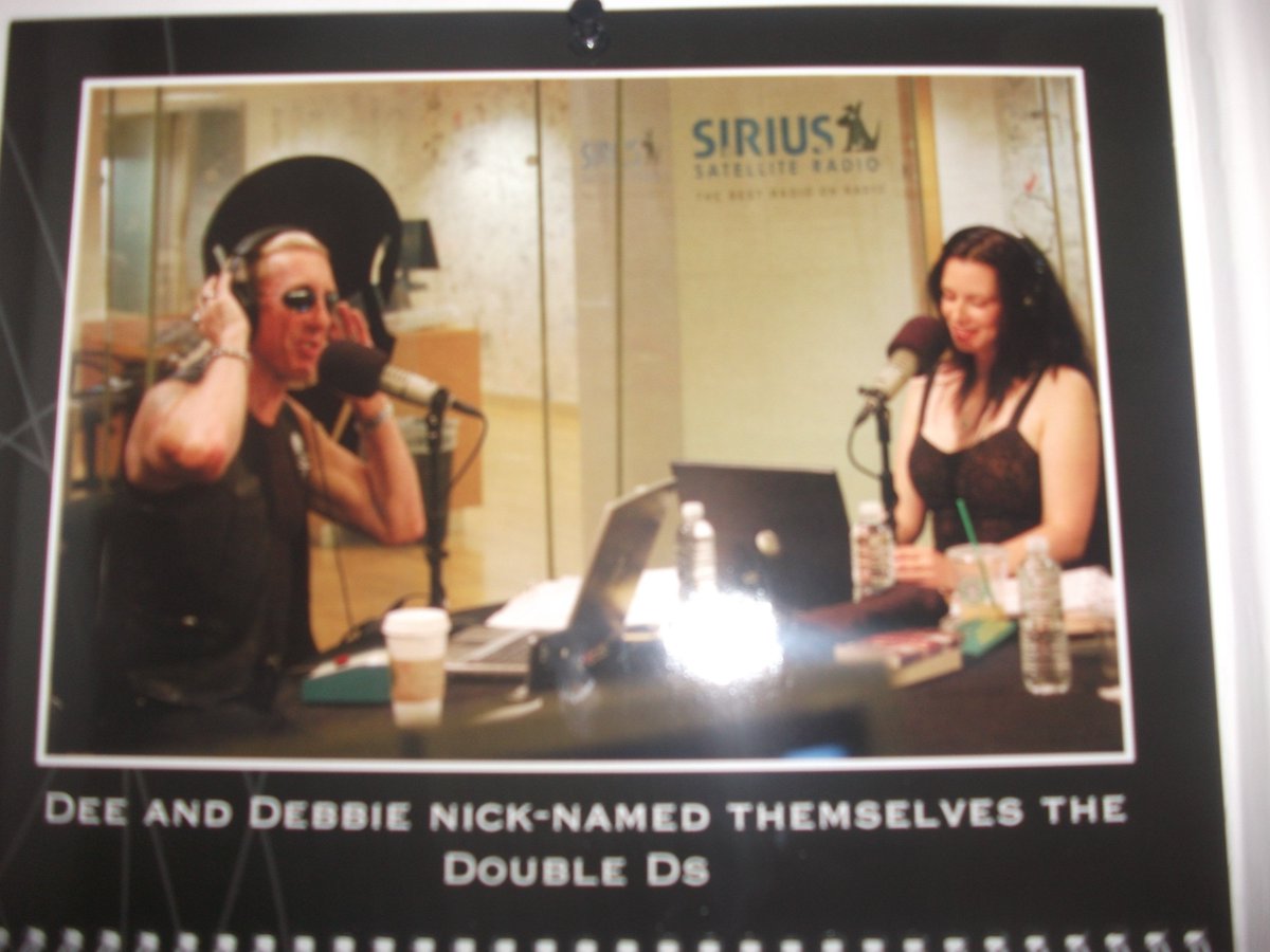 <a href="/DebbieRochon/">Debbie Rochon</a> <a href="/deesnider/">Dee Snider🇺🇸🎤</a> Hi, <a href="/theasylumcc/">The Asylum</a>!  Big fan! I feel you should consider <a href="/DebbieRochon/">Debbie Rochon</a> for #Sharknado 6.  Deb is a hard working actor &amp; a lovely person!  She previously worked with you on #battledogs.  It would be great to see a reunion of 'The Double D's' from <a href="/fangoria/">FANGORIA</a> radio! 😎🤘