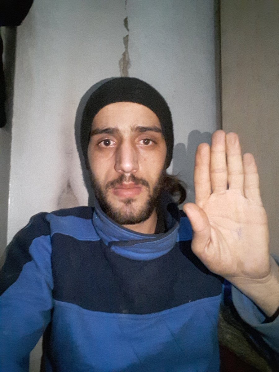 talentosprecato's tweet photo. @KarmPatr #Iamstillalive #Istandwithyou
#SaveSyria #PrayforSyria #SolidaritywithSyria https://t.co/9CyM9Wo8uj