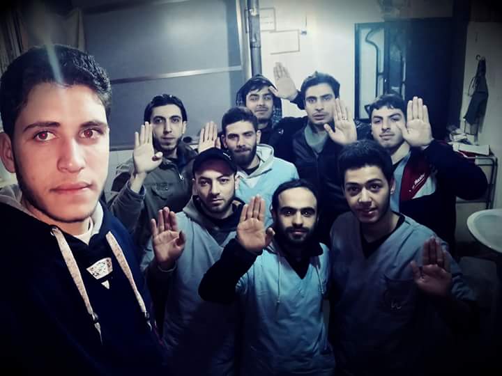 talentosprecato's tweet photo. @KarmPatr #Iamstillalive #Istandwithyou
#SaveSyria #PrayforSyria #SolidaritywithSyria https://t.co/9CyM9Wo8uj