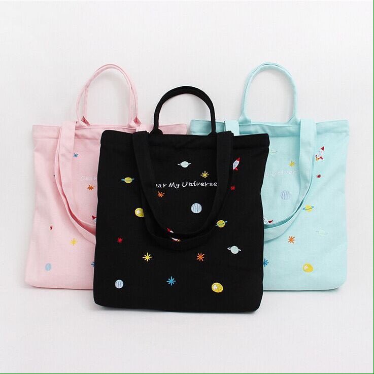 webearsxcase's tweet photo. #พร้อมส่งKorea 🇰🇷

🌻#กระเป๋าผ้า  Dear my Universe🌻
🌩 สายมี 2 เเบบ สั้น/ยาว
📌 ขนาด 36 cm X 40 cm
🎁 มีซิปเปิด-ปิด
🍃 มีช่องใส่ของ
🌈 ดำ/ขาว/ฟ้า/ชมพู
📮 160฿ 

🛒🛒 ลทบ40/ems60 ✈️✈️

#กระเป๋า #ชั่วโมงต้องมนต์  #MasterChefThailand #บุพเพสันนิวาส #ชี้เป้าโปรถูก rt ตามทัก https://t.co/wkkEmzXpyO
