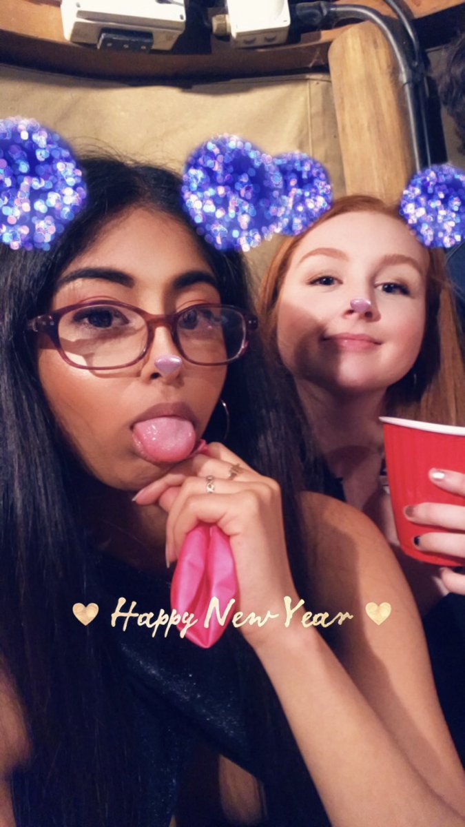 tashmanro's tweet photo. @ellenjennings_  Happy Birthday Onion El!!!🎉🎉🎉 Hope you have the best day! Cant wait to see ya in a few weeks ❣️❣️❣️ https://t.co/3BtiEESNf8