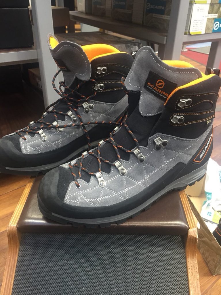 BruceRussell16's tweet photo. Many thanks to Kyle &amp; Fraser from Aberdeen @TisoOnline for your time &amp; patience today when @ClaRuss321 &amp; I were fitted for our winter boots #mytiso #winterwalking #heellift #lacingtechniques https://t.co/CzkSDh5ABI