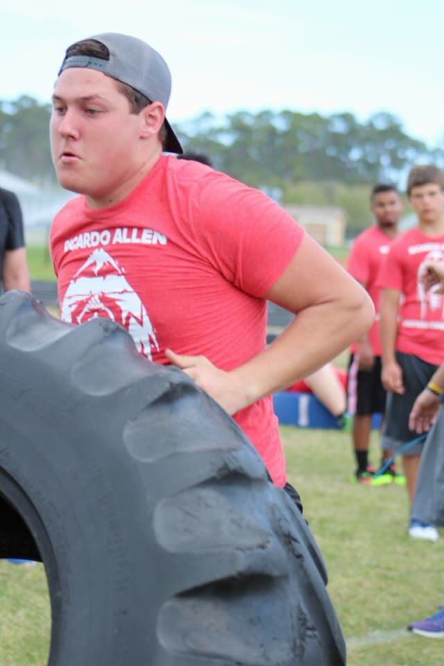 footballCudas's tweet photo. 2018 #RicardoAllenCamp #PuttingInWork #Football #NSBHS 🔴⚫️🏈 https://t.co/stE2Oq5msX