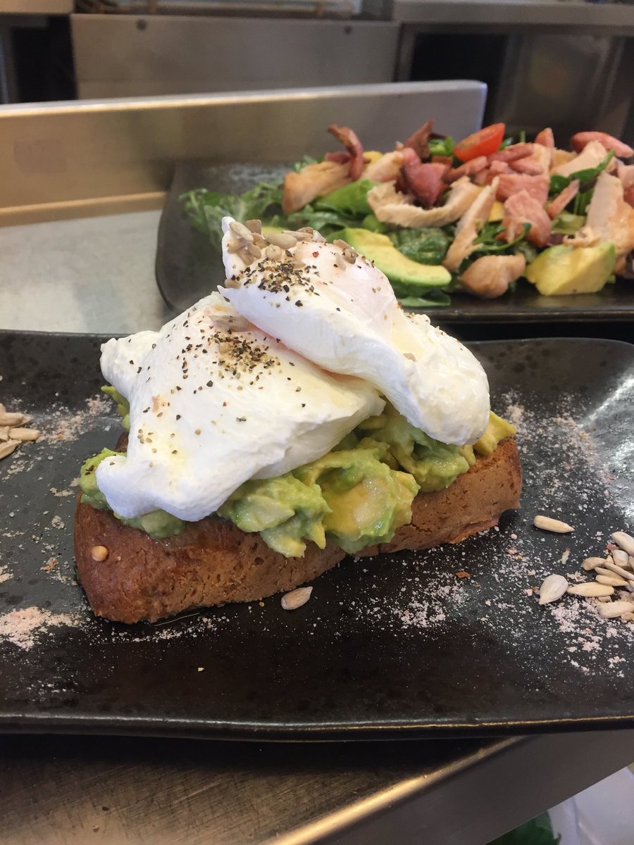 corenmunday's tweet photo. You said it as we were making it @theleanpantry! Streaming toast smashed avocado and perfectly poached eggs @BBCR1 https://t.co/1gWsygbxJH