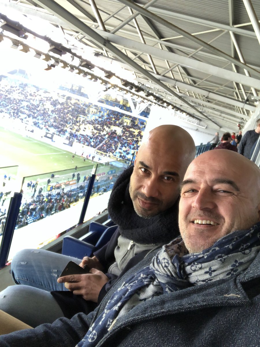 Jeriemico's tweet photo. #vitaja https://t.co/teRlsGVBfm