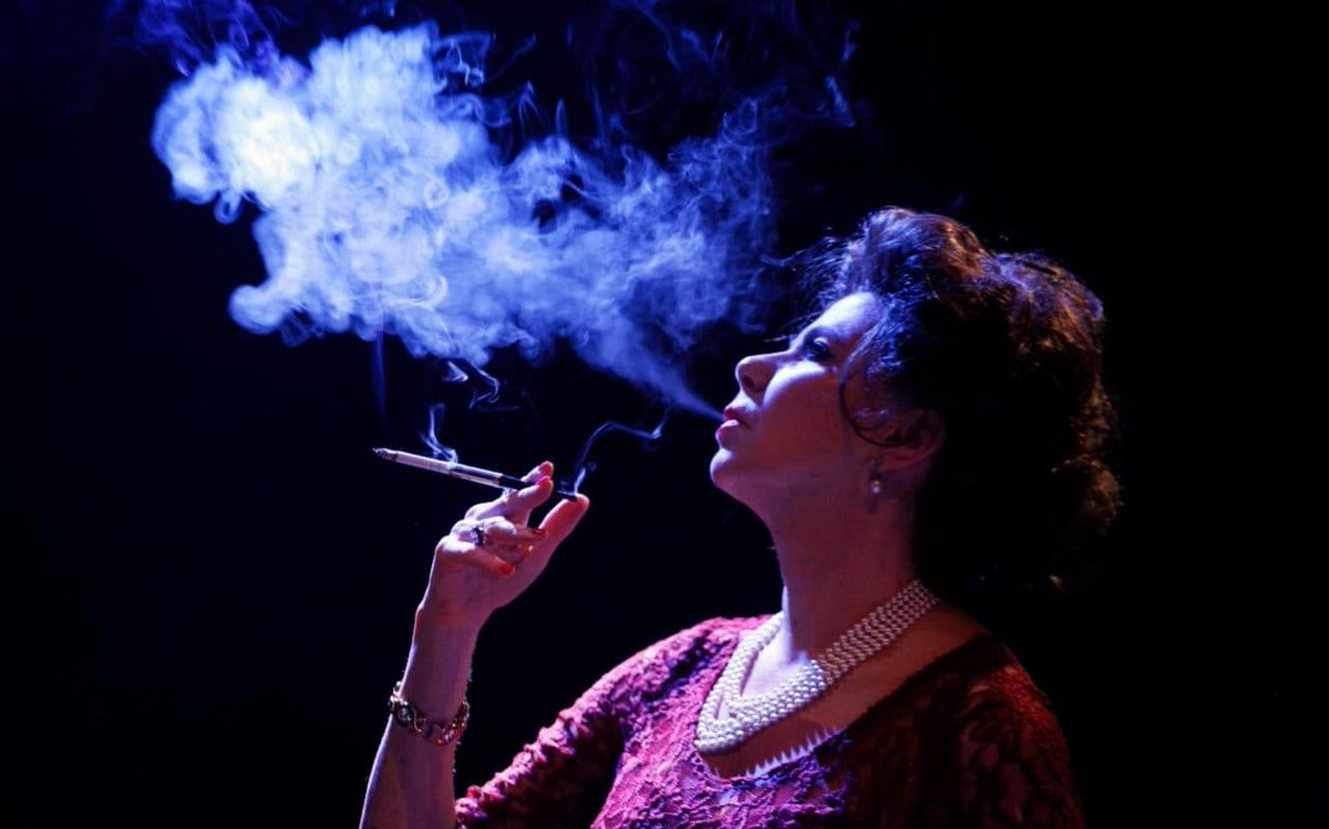 StageTalkUK's tweet image. REVIEW *** #APrincessUndone at @ParkTheatre - "@felicityjdean is outstanding as the chain-smoking Princess Margaret, relatable yet enigmatic. There’s a constant anticipation of what she will say next, which layers will be revealed &amp;amp; what secrets disclosed"
goo.gl/Bybv6n