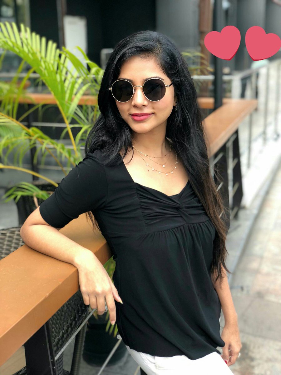 SuzaKumarFan's tweet photo. Some Beautiful look of #Suza  Supernatural and Charming in #Black https://t.co/C3onkDOEKf