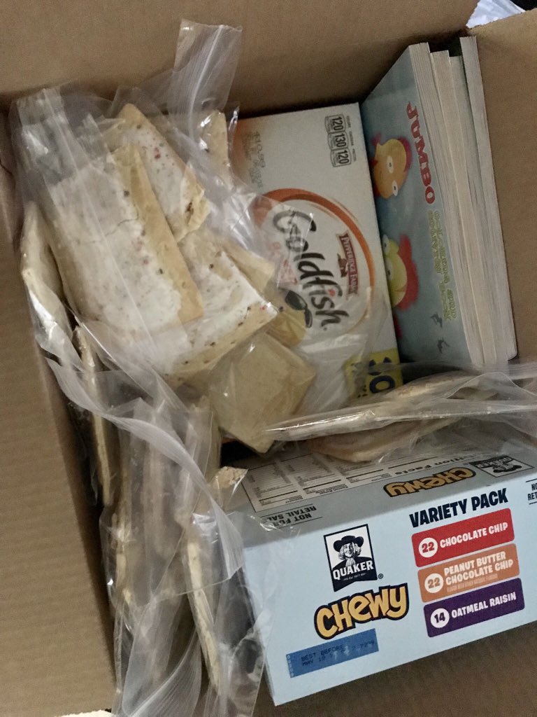 CDisken's tweet photo. Snacks ready for my kiddos for Monday’s FSA writing test. #soartosuccess #dedicatedteacher https://t.co/gxLvsNO0sh