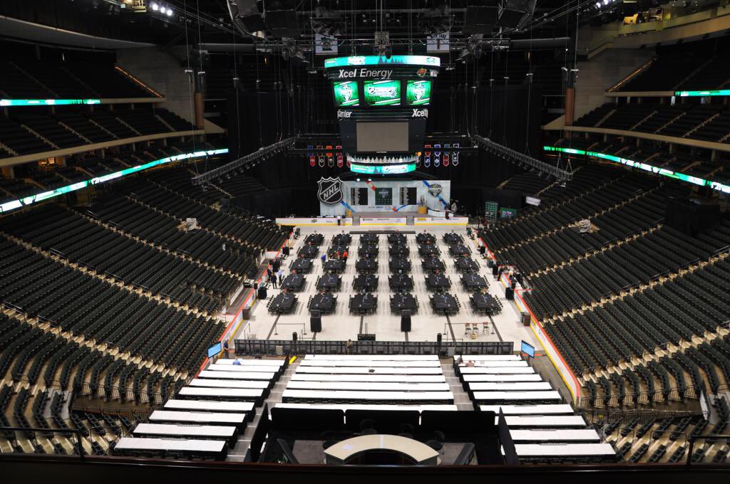 HarryLiveOnTour's tweet photo. JUL 1
XCEL ENERGY CENTER
W/ KACEY MUSGRAVES
ST PAUL, MN https://t.co/EYbuvIgjqU