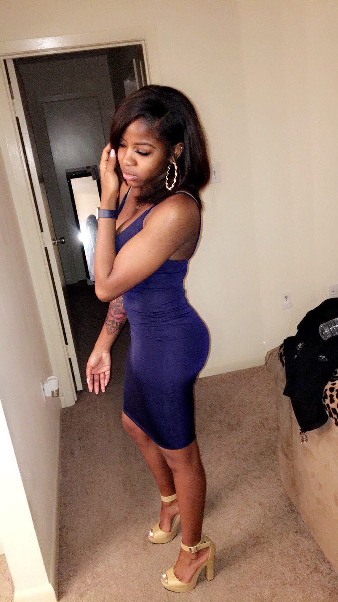justSLIMM__'s tweet photo. i just wanna be your favorite 🦋💙💦 https://t.co/BS3PHLtx6j