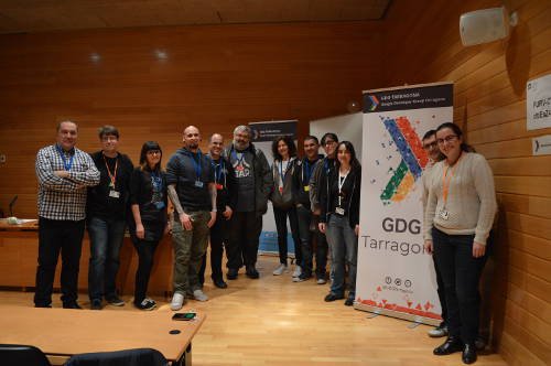 GDGTarragona's tweet photo. Sabes que hicimos el pasado mes de febrero? Ya hemos publicado en el blog el resumen del #DevFestTarragona, las fotografías y las presentaciones. Esperamos que lo disfrutaseis y que os veamos pronto en el próximo evento. Gracias a todos! https://t.co/EcfmSLrJfB https://t.co/qmyqXgcPvq