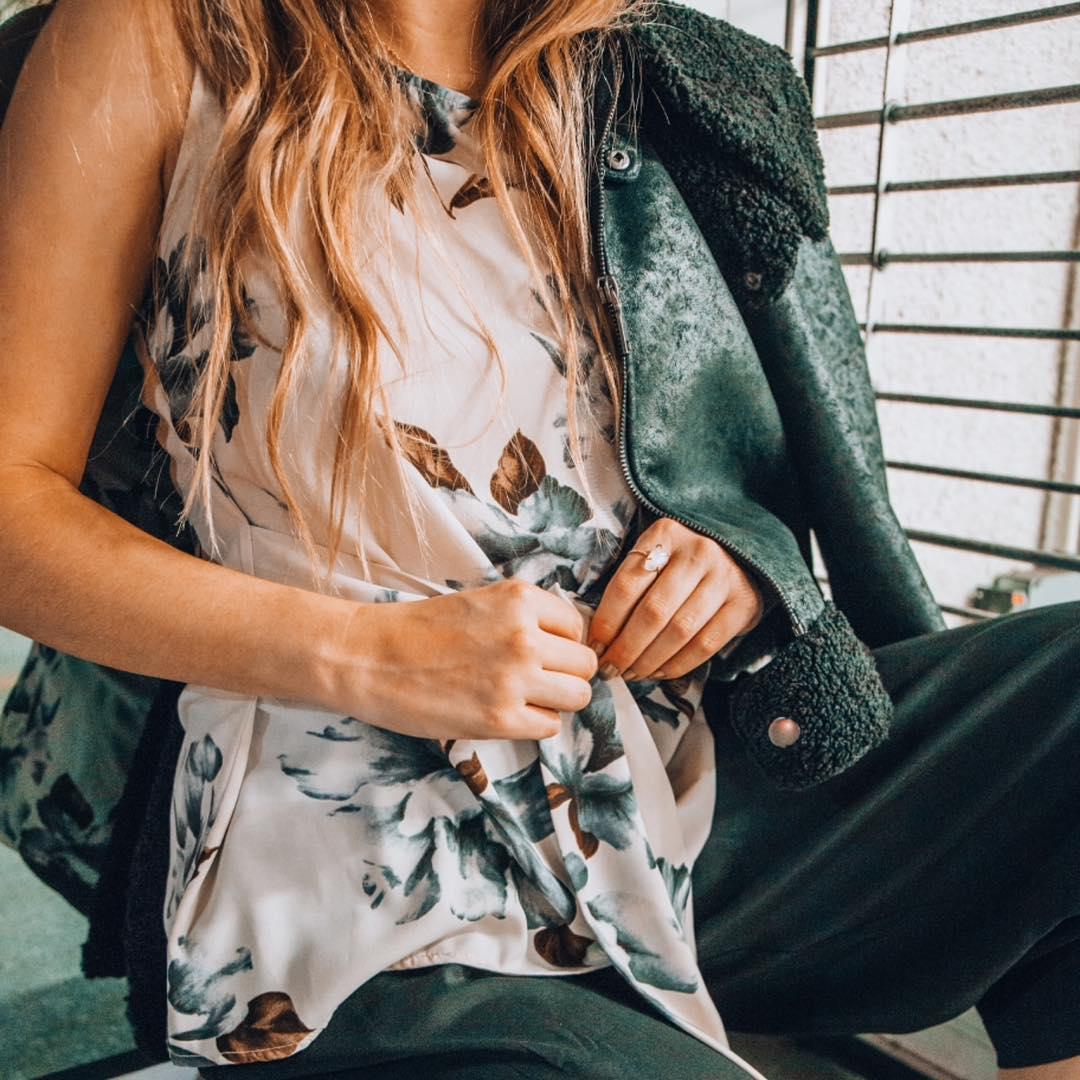 LastCallNM's tweet photo. Two words: Spring Florals. https://t.co/jQkrgRYVCa #LCFinds https://t.co/XdLaFT8HQX