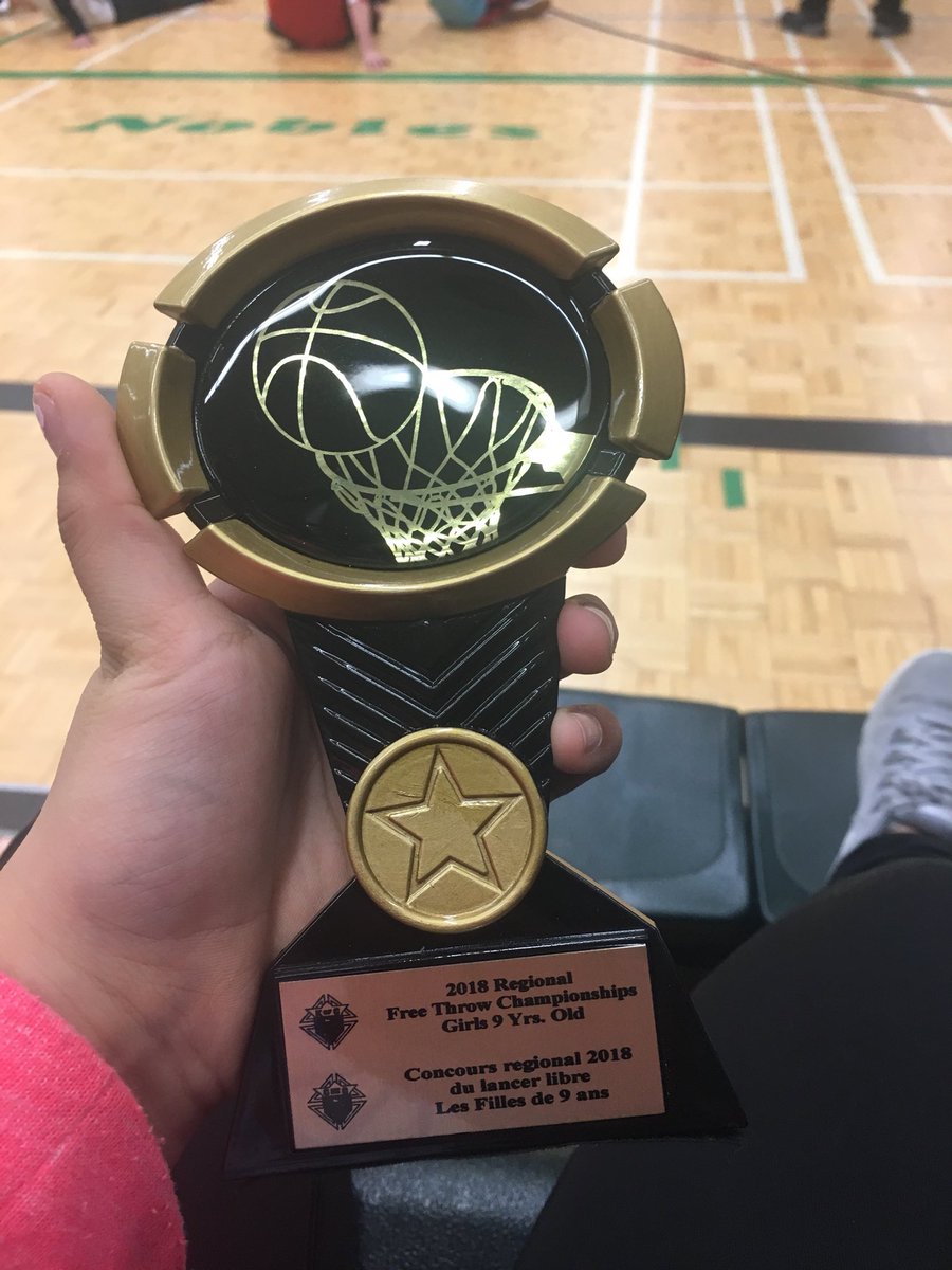 mastrofam's tweet photo. @StRoseFalcons #FreeThrowChampion! 🏆🏀 #proudparent https://t.co/ED0KVmI1gc