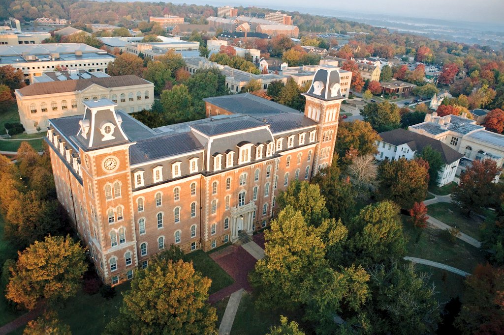 Best Colleges tweet media