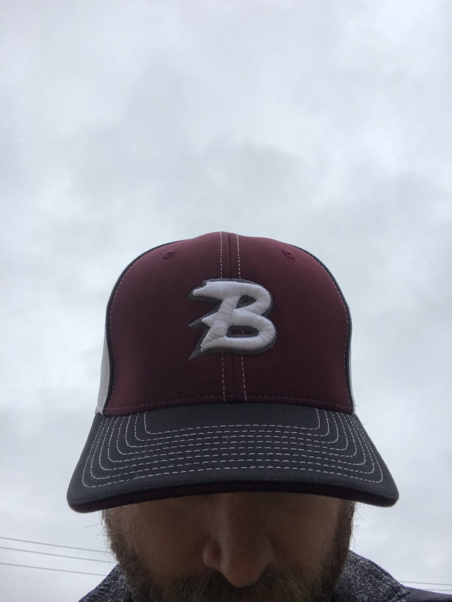 ShawnMann00's tweet photo. Repping the B. @bportgolfsquad @CoachSWWilson #uskidsgolf #brookhavenCC https://t.co/gvmEkNaWLq