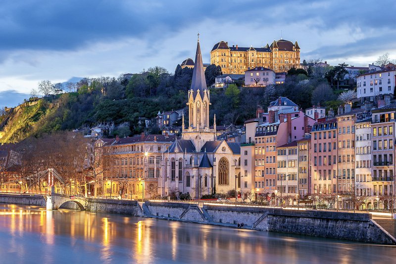 BrigitteMoreau0's tweet photo. Les recruteurs de #ManpowerFrance seront à la soirée de #recrutement Bizzeo Connect dédiée aux métiers de la fonction #Commercial et de la #relationclient  Venez les rencontrer à Lyon mardi 6 mars dès 18h30. Inscrivez vous sur https://t.co/itzdBOrvtz. https://t.co/d81cMdCB15