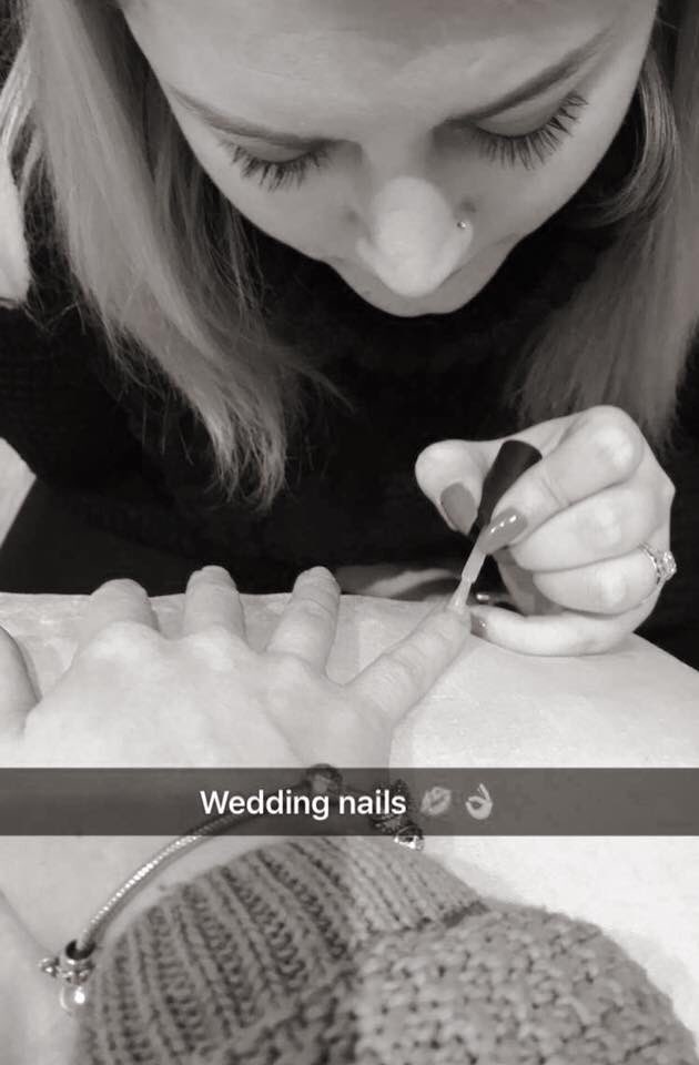 BeautyWithin_x_'s tweet photo. #weddingnails π
π» #hawhurst #kent #weddings https://t.co/jESzk3h0Tm