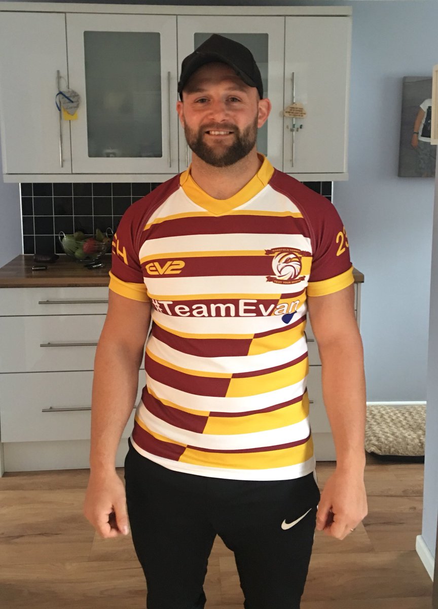 mcshane_paul's tweet photo. Please Rt and follow Wakefield Hawks new club formed as a tribute to  Evan Hawksworth please support them on their new journey @wakefieldhawks #TeamEvan https://t.co/bmHaOQcGEj