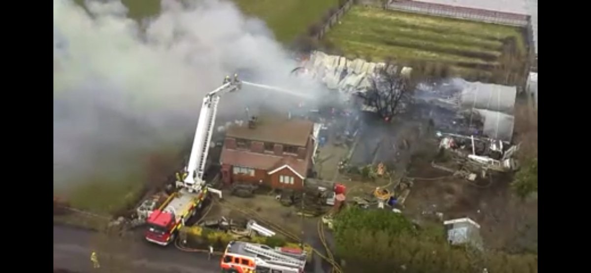 GM_Operational's tweet image. Ariel working at 6 pump fire in #Tarleton #airsupportunit