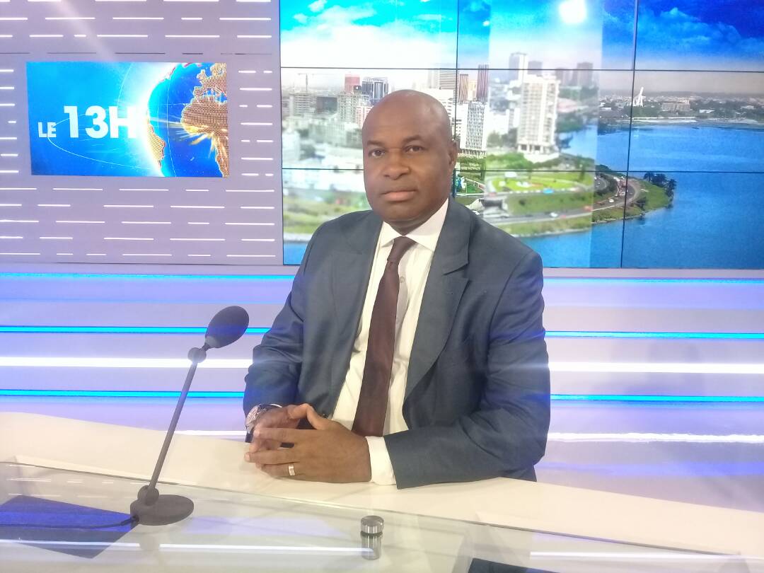 RTI_info's tweet photo. Mohamed Kouyaté, Directeur général du Fonds de développement du transport routier (FDTR) était l'invité du #DimancheMagazine #RTIinfo https://t.co/5NCnc4N1Yk