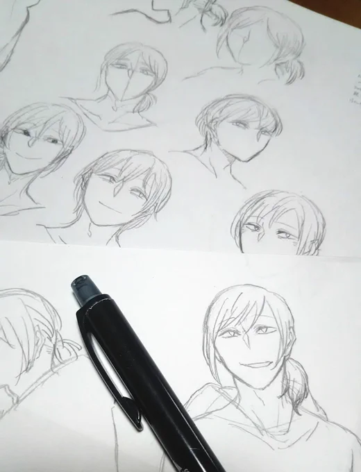 ゾムさん描いてたんですけど
迷走しすぎてつかれたました 