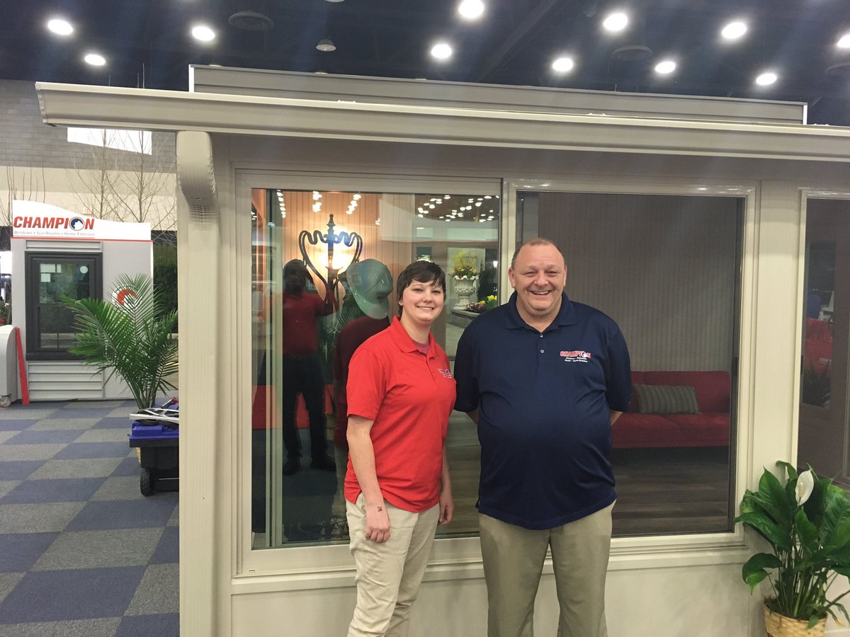spatton67's tweet photo. Last day in Louisville with @wildbillcolumbu let's get these appointments! https://t.co/JkHZD3uvzQ