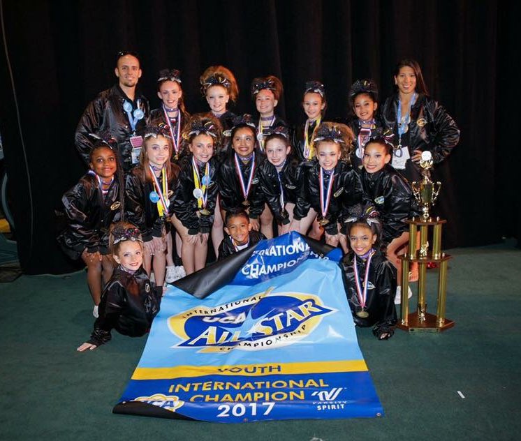 steponeallstars's tweet photo. HAPPY @UCAupdates WEEK!
#S1FloridaFun #S1UCA
💜☀️❤️☀️💛 https://t.co/AD7xOITDsV